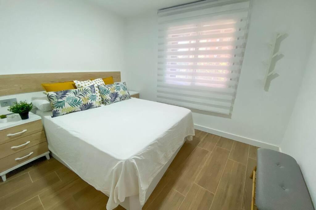 Apartmán Moderno Apartamento Centrico Con Piscina Benidorm Exteriér fotografie